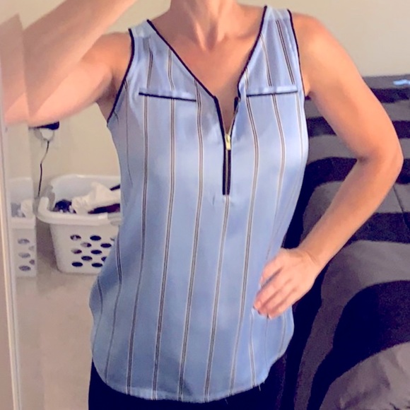 Express S Blue/ Black Stripe Knit Sleeveless Top - Picture 1 of 4